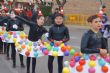 CIENTOS DE PERSONAS SALEN A LA CALLE PARA RECIBIR EL CARNAVAL INFANTIL 2013 QUE HA AMBIENTADO CON RITMO, COLOR, FANTASÍA Y ALEGRÍA LAS CALLES DE LA LOCALIDAD - Foto 45