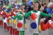 CIENTOS DE PERSONAS SALEN A LA CALLE PARA RECIBIR EL CARNAVAL INFANTIL 2013 QUE HA AMBIENTADO CON RITMO, COLOR, FANTASÍA Y ALEGRÍA LAS CALLES DE LA LOCALIDAD - Foto 71