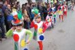 CIENTOS DE PERSONAS SALEN A LA CALLE PARA RECIBIR EL CARNAVAL INFANTIL 2013 QUE HA AMBIENTADO CON RITMO, COLOR, FANTASÍA Y ALEGRÍA LAS CALLES DE LA LOCALIDAD - Foto 80