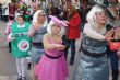 CIENTOS DE PERSONAS SALEN A LA CALLE PARA RECIBIR EL CARNAVAL INFANTIL 2013 QUE HA AMBIENTADO CON RITMO, COLOR, FANTASÍA Y ALEGRÍA LAS CALLES DE LA LOCALIDAD - Foto 128