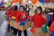 CIENTOS DE PERSONAS SALEN A LA CALLE PARA RECIBIR EL CARNAVAL INFANTIL 2013 QUE HA AMBIENTADO CON RITMO, COLOR, FANTASÍA Y ALEGRÍA LAS CALLES DE LA LOCALIDAD - Foto 158