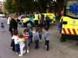 ALUMNOS DE LA ESCUELA INFANTIL MUNICIPAL "CLARA CAMPOAMOR" PARTICIPAN EN UNA JORNADA DE ACERCAMIENTO A LOS CUERPOS Y FUERZAS DE SEGURIDAD Y EMERGENCIAS - Foto 3