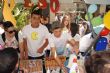 LOS ALUMNOS DEL COLEGIO "REINA SOFÍA" Y EL IES "PRADO MAYOR" PROMOCIONAN LOS PRODUCTOS DE SUS JÓVENES EMPRESAS EN EL MINIMARKET ORGANIZADO EN MURCIA - Foto 14