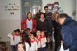 AUTORIDADES MUNICIPALES ACOMPAÑAN A LAS COMUNIDADES EDUCATIVAS DE LOS COLEGIOS "REINA SOFÍA" Y "SANTA EULALIA" EN LAS RESPECTIVAS ROMERÍAS ESCOLARES QUE HAN SACADO A LA CALLE - Foto 17