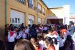 AUTORIDADES MUNICIPALES ACOMPAÑAN A LAS COMUNIDADES EDUCATIVAS DE LOS COLEGIOS "REINA SOFÍA" Y "SANTA EULALIA" EN LAS RESPECTIVAS ROMERÍAS ESCOLARES QUE HAN SACADO A LA CALLE - Foto 26