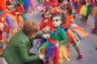   Cientos de personas reciben el Carnaval Infantil2015 que ha ambientado con ritmo, color y fantasía las calles de la localidad - Foto 8