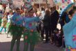   Cientos de personas reciben el Carnaval Infantil2015 que ha ambientado con ritmo, color y fantasía las calles de la localidad - Foto 85