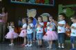 Alumnos de la Escuela Infantil Municipal "Clara Campoamor" celebraron su fiesta de final de curso en el auditorio del parque municipal "Marcos Ortiz" - Foto 9