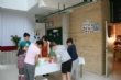Vídeo. Autoridades visitan los talleres organizados por el CEIP "Tierno Galván" en el marco de su Semana Cultural, con la que se pretende inculcar valores sobre las tareas domésticas cotidianas  - Foto 10