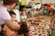 VÍDEO. Unos 60 niños y niñas participan este mes en el Taller de Cocina Creativa y Divertida, que promueve la Asociación de Ocio y Tiempo Libre "Caja de Pandora" - Foto 5