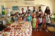 VÍDEO. Unos 60 niños y niñas participan este mes en el Taller de Cocina Creativa y Divertida, que promueve la Asociación de Ocio y Tiempo Libre "Caja de Pandora" - Foto 6