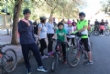 El Día de la Bicicleta reúne a cerca de 500  participantes en una jornada familiar en la que se sortearon  10 cascos y tres bicicletas - Foto 11