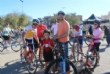 El Día de la Bicicleta reúne a cerca de 500  participantes en una jornada familiar en la que se sortearon  10 cascos y tres bicicletas - Foto 73