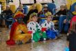 LOS USUARIOS DE LA RESIDENCIA "LA PURÍSIMA" RECIBEN LA NAVIDAD CON DULCES ARTESANOS Y UNA REPRESENTACIÓN TEATRAL ACOMPAÑADA DE VILLANCICOS CANTADOS POR LOS ALUMNOS DEL COLEGIO PÚBLICO "SAN JOSÉ" - Foto 10