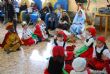 LOS USUARIOS DE LA RESIDENCIA "LA PURÍSIMA" RECIBEN LA NAVIDAD CON DULCES ARTESANOS Y UNA REPRESENTACIÓN TEATRAL ACOMPAÑADA DE VILLANCICOS CANTADOS POR LOS ALUMNOS DEL COLEGIO PÚBLICO "SAN JOSÉ" - Foto 30