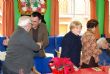 AUTORIDADES MUNICIPALES FELICITAN LA PASCUA NAVIDEÑA A LOS USUARIOS DEL SERVICIO DE ESTANCIAS DIURNAS DEL CENTRO DE ALZHEIMER Y DEL CENTRO MUNICIPAL DE PERSONAS MAYORES - Foto 3