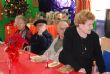 AUTORIDADES MUNICIPALES FELICITAN LA PASCUA NAVIDEÑA A LOS USUARIOS DEL SERVICIO DE ESTANCIAS DIURNAS DEL CENTRO DE ALZHEIMER Y DEL CENTRO MUNICIPAL DE PERSONAS MAYORES - Foto 6