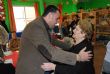 AUTORIDADES MUNICIPALES FELICITAN LA PASCUA NAVIDEÑA A LOS USUARIOS DEL SERVICIO DE ESTANCIAS DIURNAS DEL CENTRO DE ALZHEIMER Y DEL CENTRO MUNICIPAL DE PERSONAS MAYORES - Foto 23